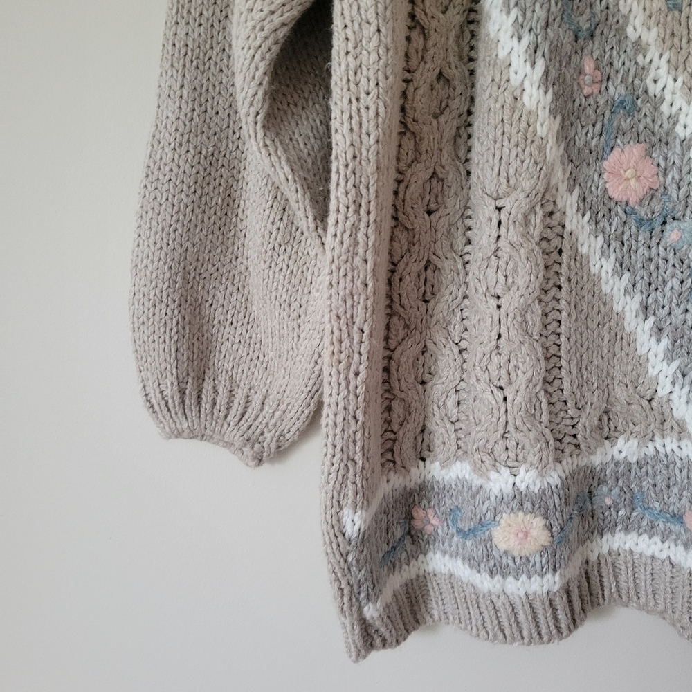 Vintage Women's Floral Beige Chunky Knit Sweater Coastal Cottagecore Large - Picture 4 of 8